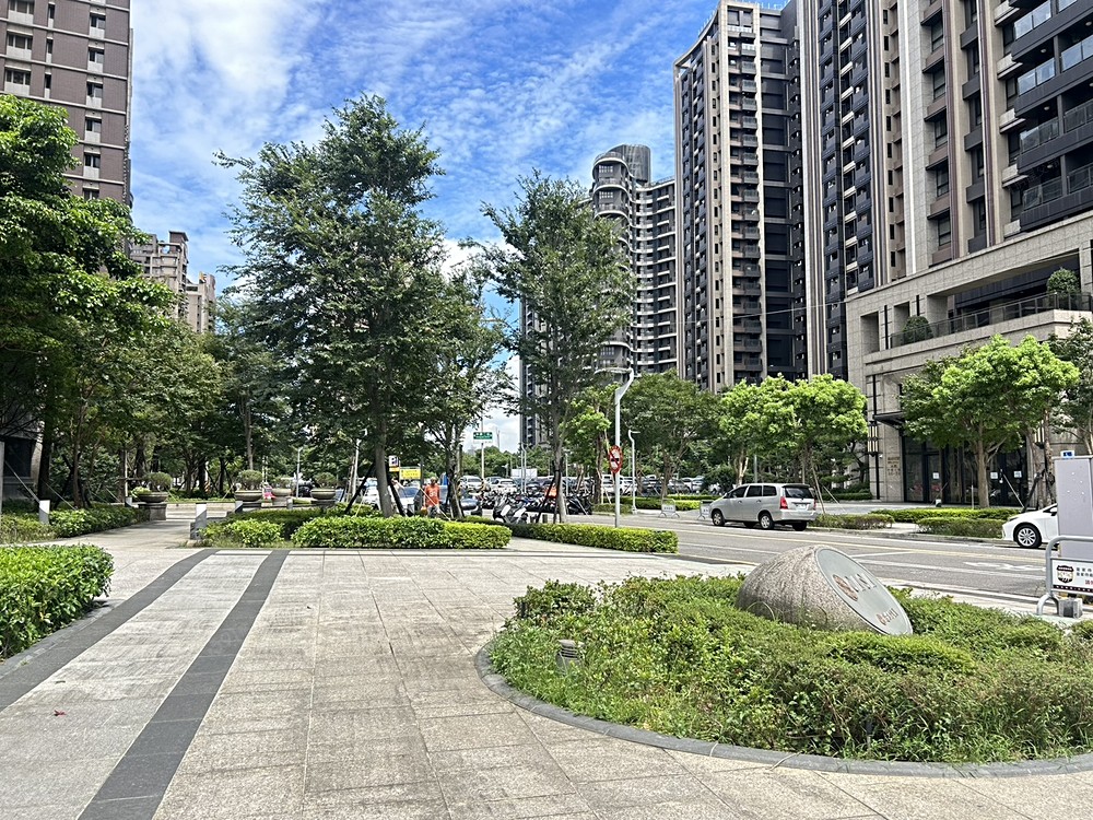 遠雄左岸玫瑰園四房+3車位,照片 2